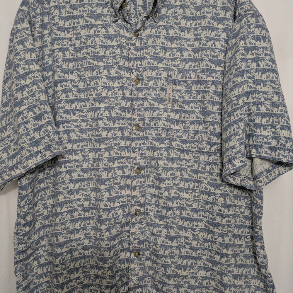 Columbia Men’s XL Scenic Print Button Front Shirt